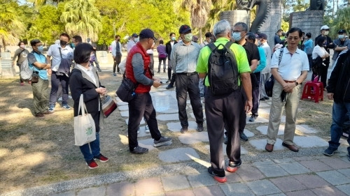 LINE_ALBUM_高雄市土木技師公會111年度土木日都會公園健行2022-12-10_221229_45
