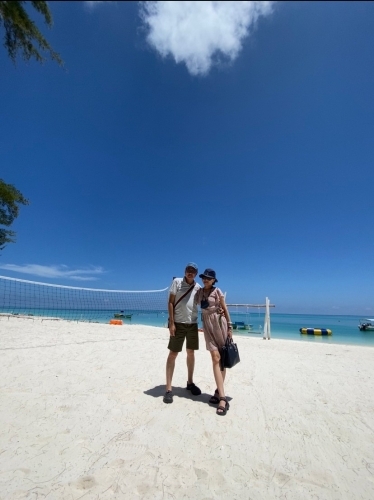 LINE_ALBUM_0916～20高雄市土木技師公會112年第二次國外旅遊活動-沙巴美人魚島悠閒之旅_230923_58