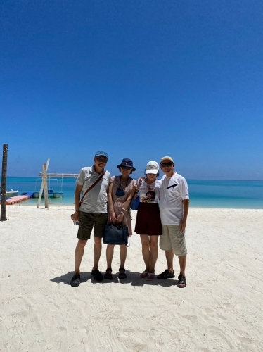 LINE_ALBUM_0916～20高雄市土木技師公會112年第二次國外旅遊活動-沙巴美人魚島悠閒之旅_230923_9