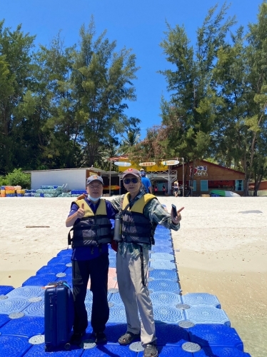 LINE_ALBUM_0916～20高雄市土木技師公會112年第二次國外旅遊活動-沙巴美人魚島悠閒之旅_230923_15