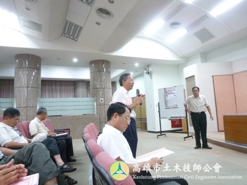 P1040103